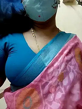 Snapshot of sushma26 chatting on July 29, 2026, 5:12 pm sushma26 online show from July 29, 2026, 5:12 pm