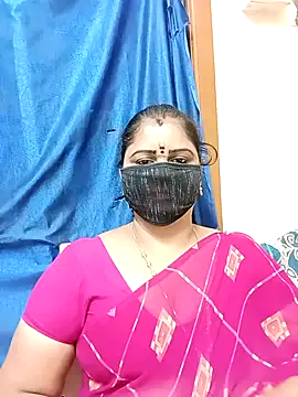 Snapshot of sushma26 chatting on January 18, 2026, 4:21 pm sushma26 online show from January 18, 2026, 4:21 pm