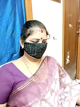 Snapshot of sushma26 chatting on November 1, 2025, 5:18 pm sushma26 online show from November 1, 2025, 5:18 pm