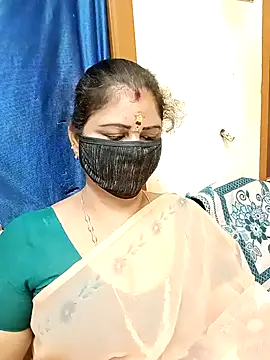 Snapshot of sushma26 chatting on November 28, 2025, 4:40 pm sushma26 online show from November 28, 2025, 4:40 pm