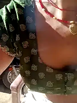 CUTGIRL76 online show from December 17, 2025, 5:12 am