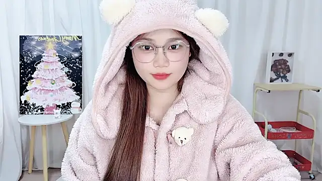 Snapshot of Dec-7758 chatting on March 11, 2026, 1:38 pm Dec-7758 online show from March 11, 2026, 1:38 pm