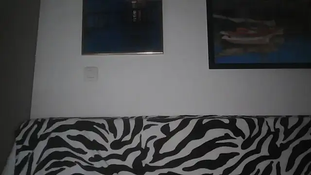 yumara351 online show from November 26, 2025, 10:48 am