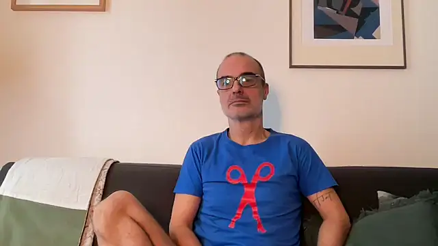 Milkywaymen online show from December 2, 2025, 1:02 pm