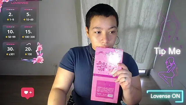 Snapshot of Cherry_vald chatting on June 23, 2026, 1:09 pm Cherry vald online show from June 23, 2026, 1:09 pm