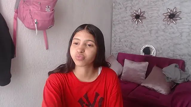 Evagirl69 online show from November 20, 2025, 6:41 pm