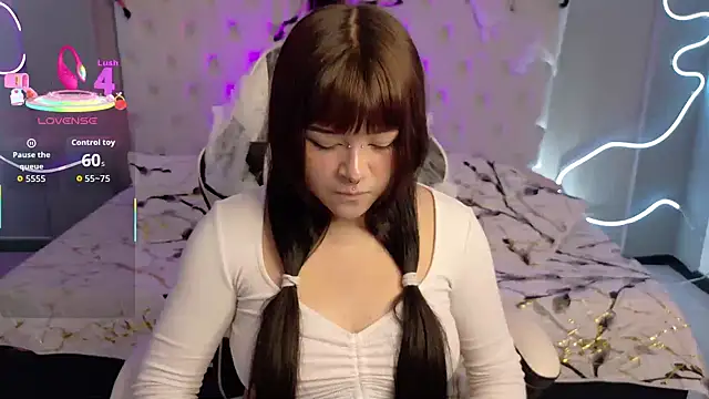 Snapshot of luck_parker chatting on October 21, 2025, 7:35 pm luck parker online show from October 21, 2025, 7:35 pm