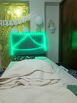 Snapshot of Vickysweeeettt chatting on July 22, 2026, 1:40 am Vickysweeeettt online show from July 22, 2026, 1:40 am