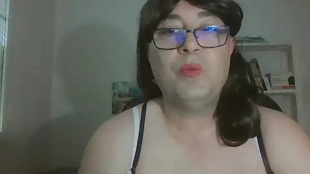 Snapshot of nataliacd chatting on September 9, 2025, 2:15 pm nataliacd online show from September 9, 2025, 2:15 pm