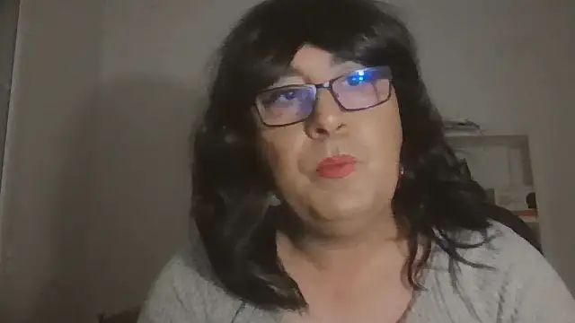 Snapshot of nataliacd chatting on November 18, 2025, 5:05 pm nataliacd online show from November 18, 2025, 5:05 pm