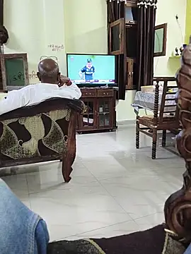 Snapshot of vardh033 chatting on November 2, 2025, 2:44 pm vardh033 online show from November 2, 2025, 2:44 pm