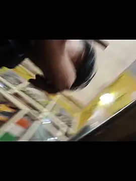 Snapshot of vardh033 chatting on November 18, 2025, 7:55 am vardh033 online show from November 18, 2025, 7:55 am