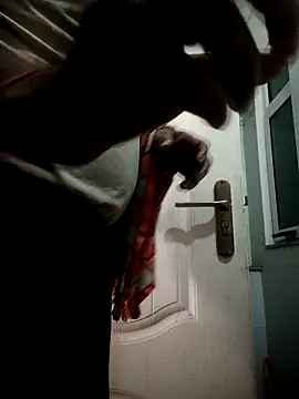 vardh033 online show from March 23, 2026, 2:44 am