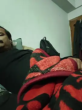 Snapshot of vardh033 chatting on November 22, 2025, 8:46 am vardh033 online show from November 22, 2025, 8:46 am