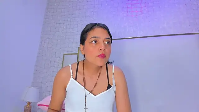 Snapshot of thalia888_ chatting on April 14, 2026, 7:08 pm thalia888 online show from April 14, 2026, 7:08 pm