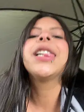 Snapshot of MiaCollinssx chatting on February 23, 2026, 6:19 pm MiaCollinssx online show from February 23, 2026, 6:19 pm