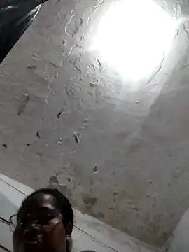 Snapshot of Big_ass_submissive chatting on October 29, 2025, 12:15 pm Big ass submissive online show from October 29, 2025, 12:15 pm