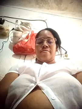 Snapshot of Big_ass_submissive chatting on December 16, 2025, 2:21 pm Big ass submissive online show from December 16, 2025, 2:21 pm