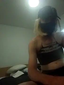 Snapshot of rivocumslut chatting on November 22, 2025, 11:47 pm rivocumslut online show from November 22, 2025, 11:47 pm