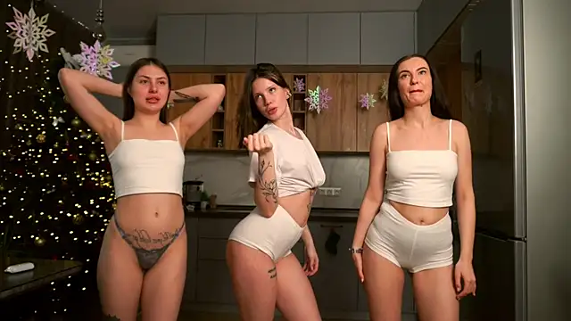 Snapshot of Anny_Molly chatting on January 14, 2026, 10:30 am Anny Molly online show from January 14, 2026, 10:30 am