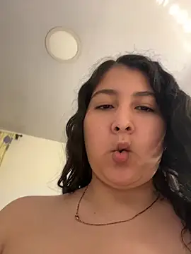 evelyn 1702 online show from June 15, 2026, 7:02 pm