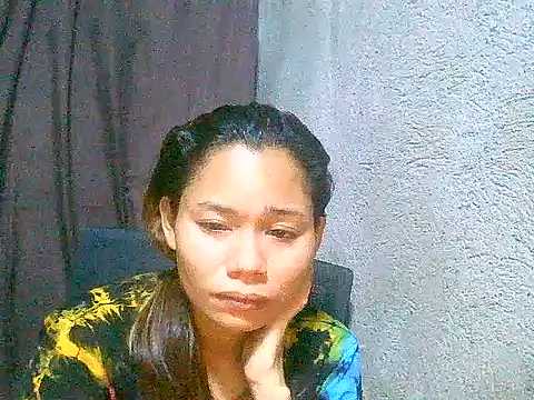 Snapshot of Sweeetgurll chatting on June 1, 2026, 2:17 pm Sweeetgurll online show from June 1, 2026, 2:17 pm