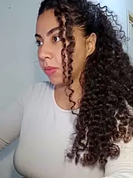 Snapshot of A_maddy chatting on November 7, 2025, 7:51 pm A maddy online show from November 7, 2025, 7:51 pm