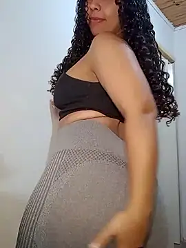 Snapshot of A_maddy chatting on November 23, 2025, 5:12 pm A maddy online show from November 23, 2025, 5:12 pm