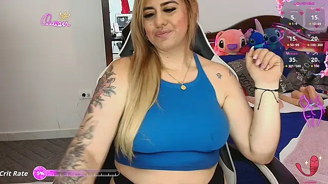 Snapshot of aamanda_Queen_ chatting on June 4, 2026, 1:16 pm aamanda Queen online show from June 4, 2026, 1:16 pm