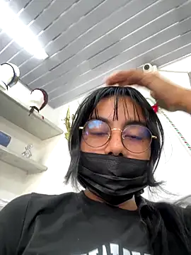 Snapshot of Kyra__Rose chatting on December 16, 2025, 4:33 pm Kyra Rose online show from December 16, 2025, 4:33 pm