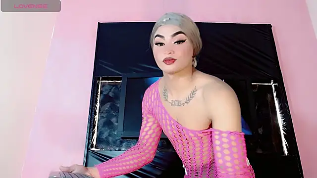 Snapshot of Natasha_clifford chatting on March 29, 2026, 8:10 pm Natasha clifford online show from March 29, 2026, 8:10 pm