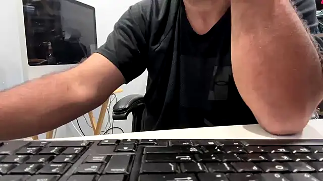 Snapshot of frankyjones8989 chatting on September 27, 2025, 7:09 pm frankyjones8989 online show from September 27, 2025, 7:09 pm