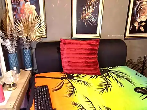 Snapshot of AngelEbony chatting on November 24, 2025, 7:36 pm AngelEbony online show from November 24, 2025, 7:36 pm