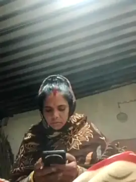 Snapshot of Hot_ashna chatting on January 10, 2026, 4:24 pm Hot ashna online show from January 10, 2026, 4:24 pm