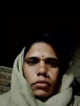 Snapshot of Hot_ashna chatting on January 14, 2026, 9:29 pm Hot ashna online show from January 14, 2026, 9:29 pm