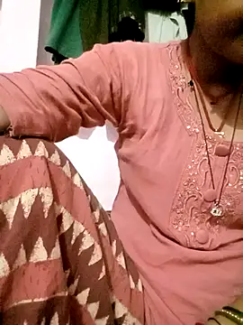 Hot ashna online show from October 2, 2025, 5:05 pm