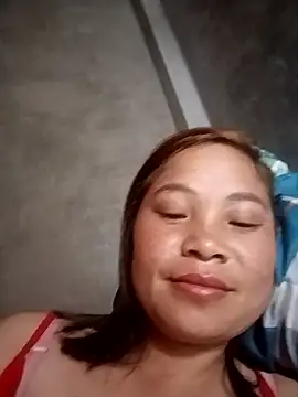 Milan6789 online show from April 5, 2026, 9:21 pm