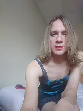 Snapshot of FlorineTV chatting on February 13, 2026, 9:42 am FlorineTV online show from February 13, 2026, 9:42 am