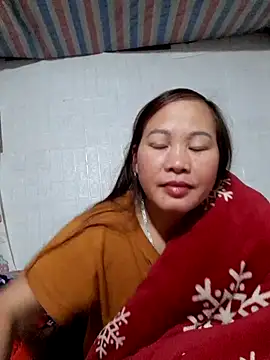 Seg min online show from December 5, 2025, 7:01 pm