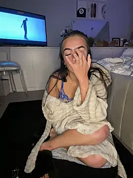 Spicy-Rosie20 online show from March 23, 2026, 4:45 am