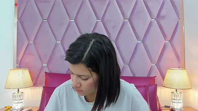 MaskedGirl  online show from December 5, 2025, 11:42 am