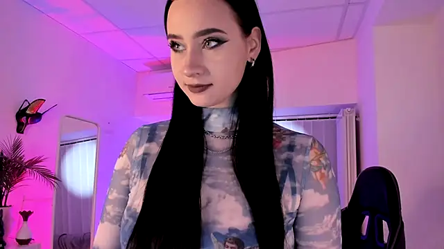 Snapshot of Mary_Lori chatting on October 11, 2025, 6:25 am Mary Lori online show from October 11, 2025, 6:25 am