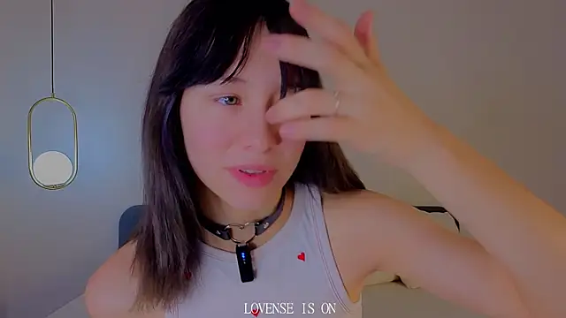 BritniBers online show from November 19, 2025, 2:55 am