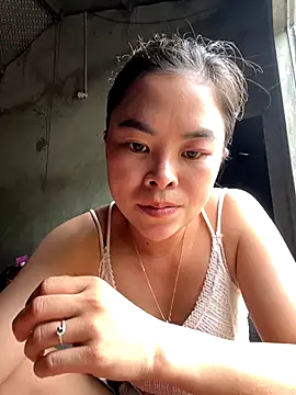 Snapshot of han-cute chatting on September 12, 2025, 6:46 am han-cute online show from September 12, 2025, 6:46 am