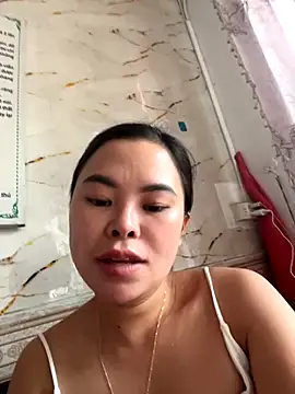 Snapshot of han-cute chatting on September 18, 2025, 1:19 am han-cute online show from September 18, 2025, 1:19 am