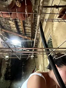 Snapshot of han-cute chatting on October 2, 2025, 7:23 am han-cute online show from October 2, 2025, 7:23 am