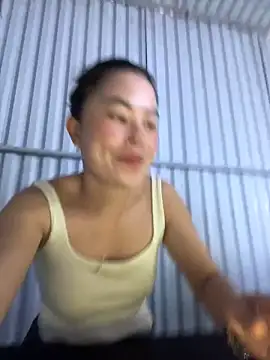 Snapshot of han-cute chatting on November 10, 2025, 12:59 am han-cute online show from November 10, 2025, 12:59 am