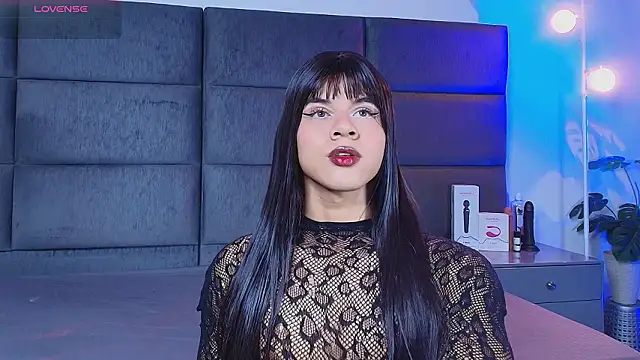 Slenna Moon online show from March 1, 2026, 11:05 pm