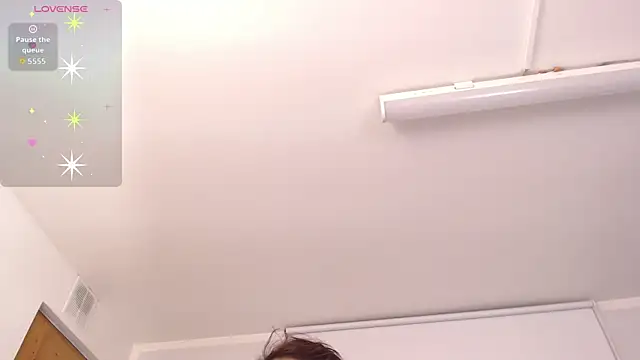 Snapshot of linda_morgan1 chatting on December 21, 2025, 1:35 pm linda morgan1 online show from December 21, 2025, 1:35 pm