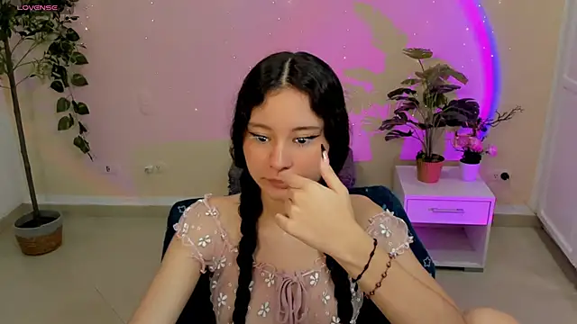 Krysten Riter online show from February 25, 2026, 1:44 pm